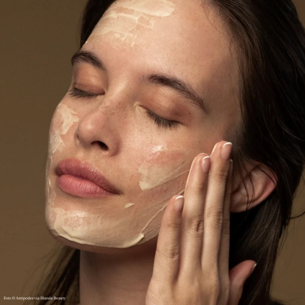 Hautpflege im Winter: Die Manuka Honig Maske von Antipodes