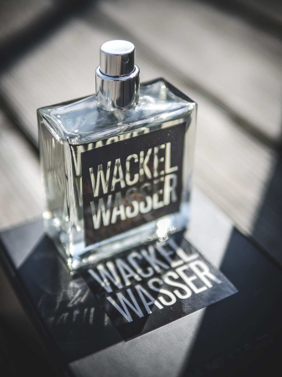 Unisex-Düfte Wackelwasser, Produktreview der Wackelwasser Düfte, Wackelswasser Light, Wackelwasser Dark, Parfüm, Wackelwasser im Test,