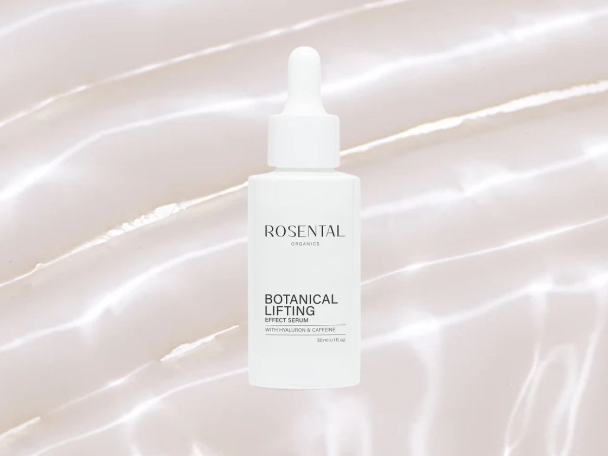 Erlebe mit Rosental Natural Botox den natürlichen Lifting-Effekt ohne Nadeln. Glättet, strafft & hydratisiert – sichtbar schon nach der ersten Anwendung.