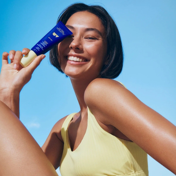 Entdecke meine Summer Glow Essentials für strahlende Haut, mehr Energie und Wohlbefinden. Tipps zu Pflege, Ernährung, Hydration und Selfcare.